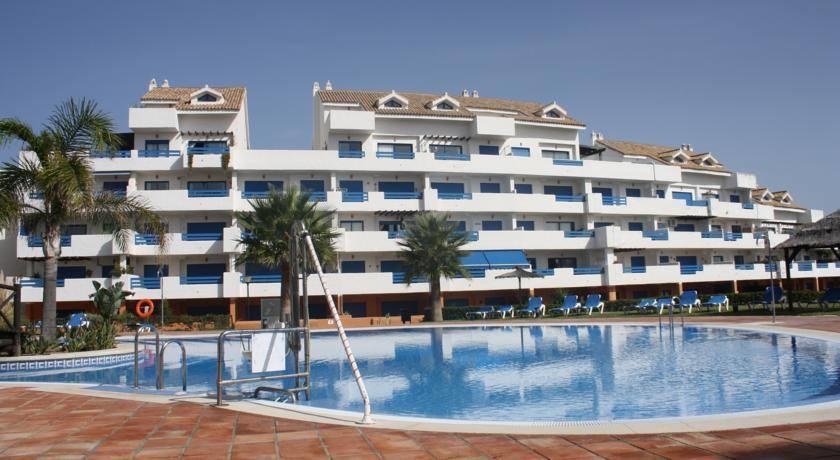 Duquesa Suite And Golf With A Spectacular Sea View Manilva Exterior photo