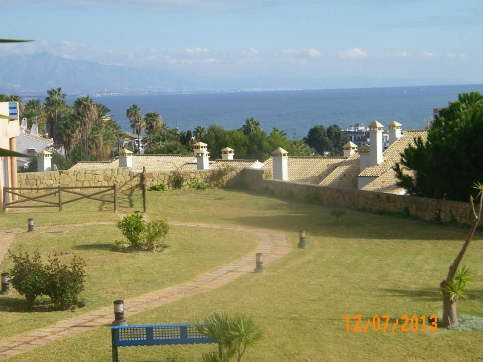 Duquesa Suite And Golf With A Spectacular Sea View Manilva Exterior photo
